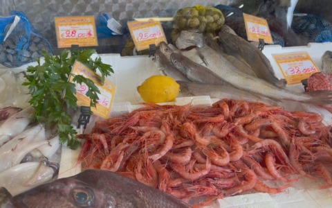 Rifornimenti straordinari di pesce per le festività natalizie