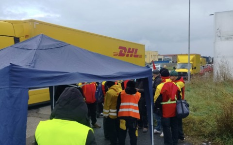 Usb annuncia sciopero e presidio presso DHL a Livorno