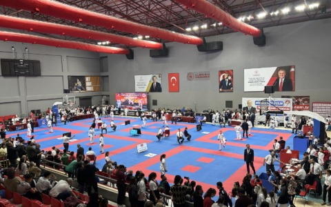 Karate, l’ASD Esercito Folgore conquista Rogaška Slatina: 19 medaglie in palio