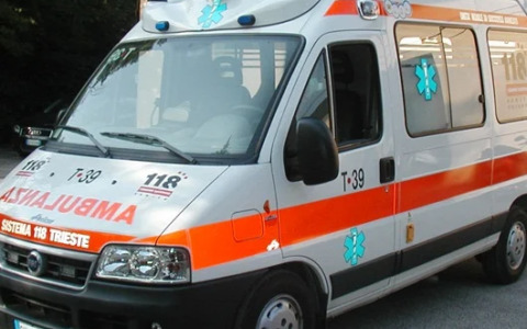 Scoperto un corpo tra gli scogli di Piombino