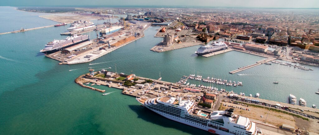 Interruzione dei traghetti tra Corsica e Livorno