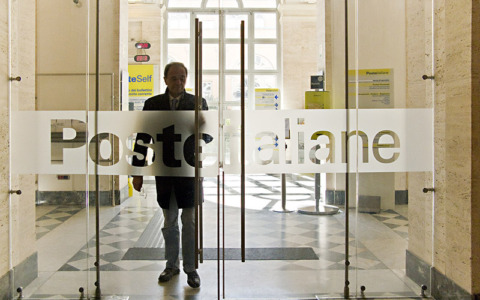 Poste Italiane lancia l’offerta su Telecom dopo il via libera della Consob